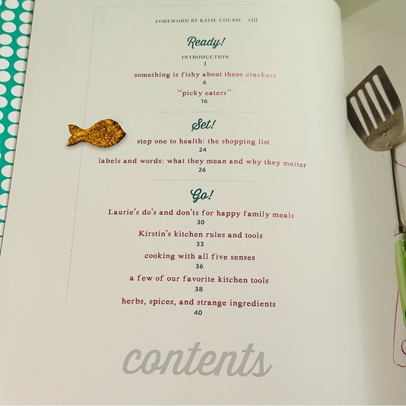 NEW The Family Cooks +100 Recipes Cookbook Hardcover Recipe Book - Picture 5 of 16